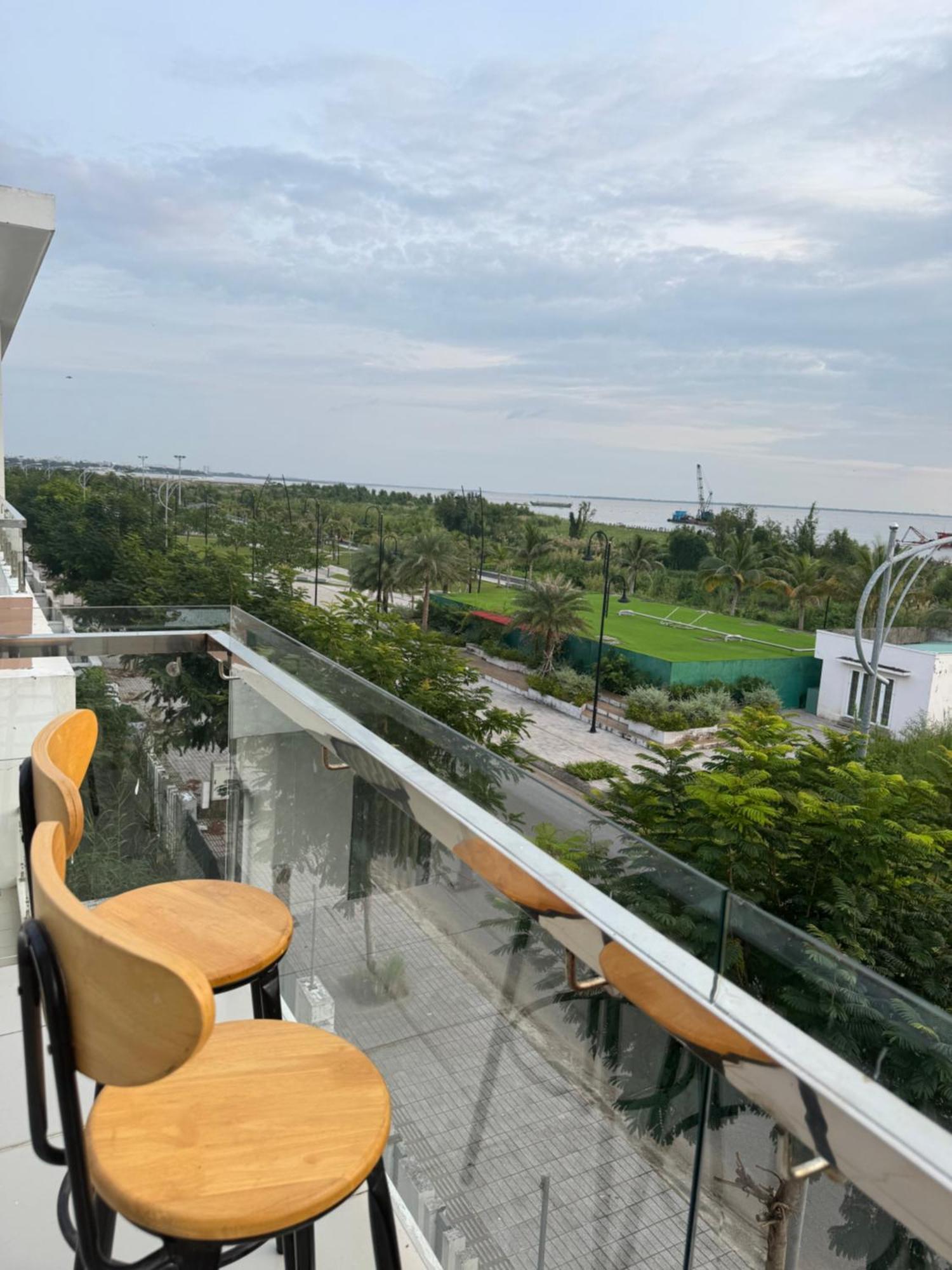 Hieu Sang 68 Hostel & Villas Seaview Ben Tau Rach Gia Harbor City Extérieur photo